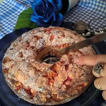 Ricetta Ciambellone con mela ubriaca di pinakitchen
