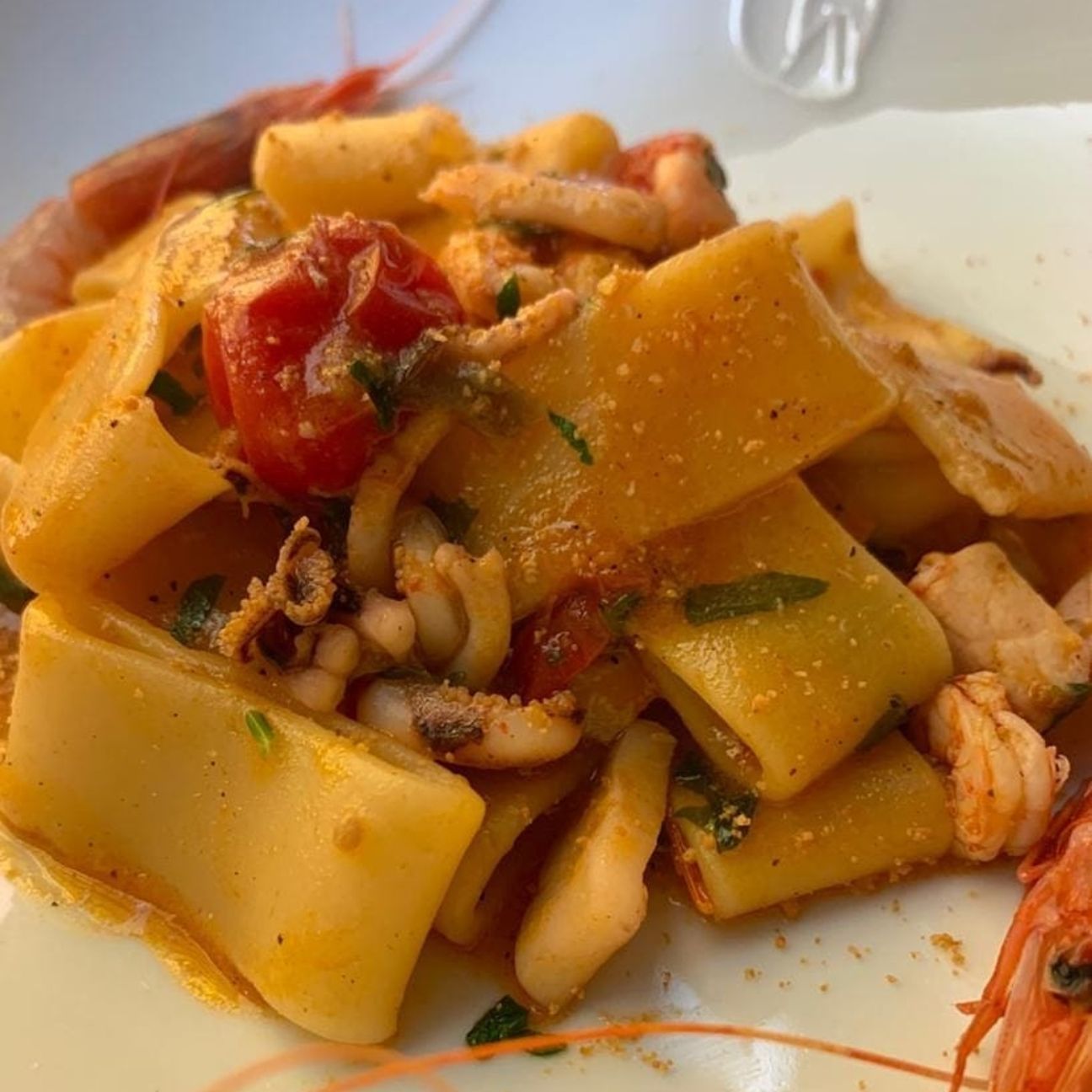 #vigilia Calamarata con bottarga, gambero rosso, pesce spada e calamari