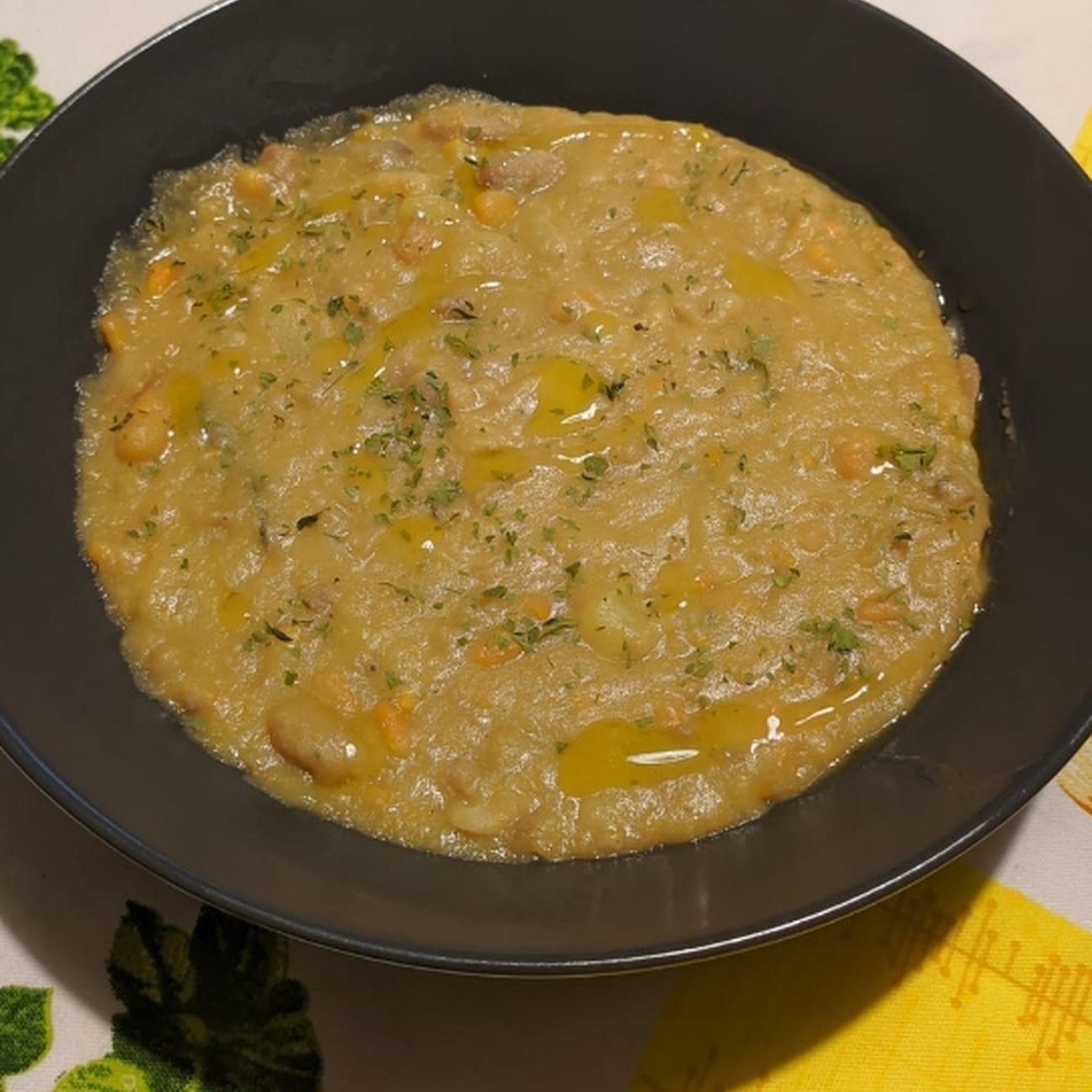 Zuppa di patate 🥔 e borlotti 🌱