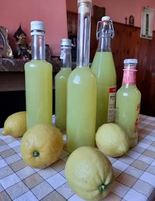 Ricetta Limoncello fatto in casa di limpiattatore