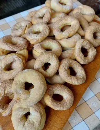 Ricetta Ciambelline al vino di limpiattatore