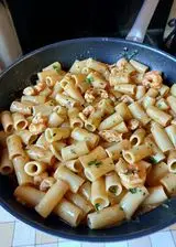 Ricetta Pasta con crema di patate e gamberi