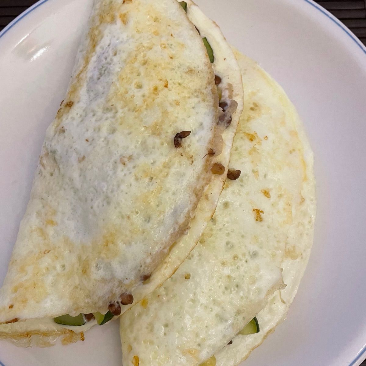 OMELETTE DI ALBUME CON ZUCCHINE,FUNGHI E LENTICCHIE
