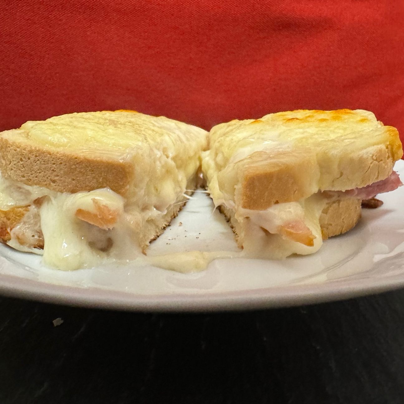 CROQUE MONSIEUR ALLA MOZZARELLA