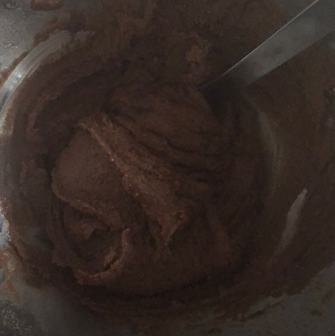 Crema di cioccolato e mandorle