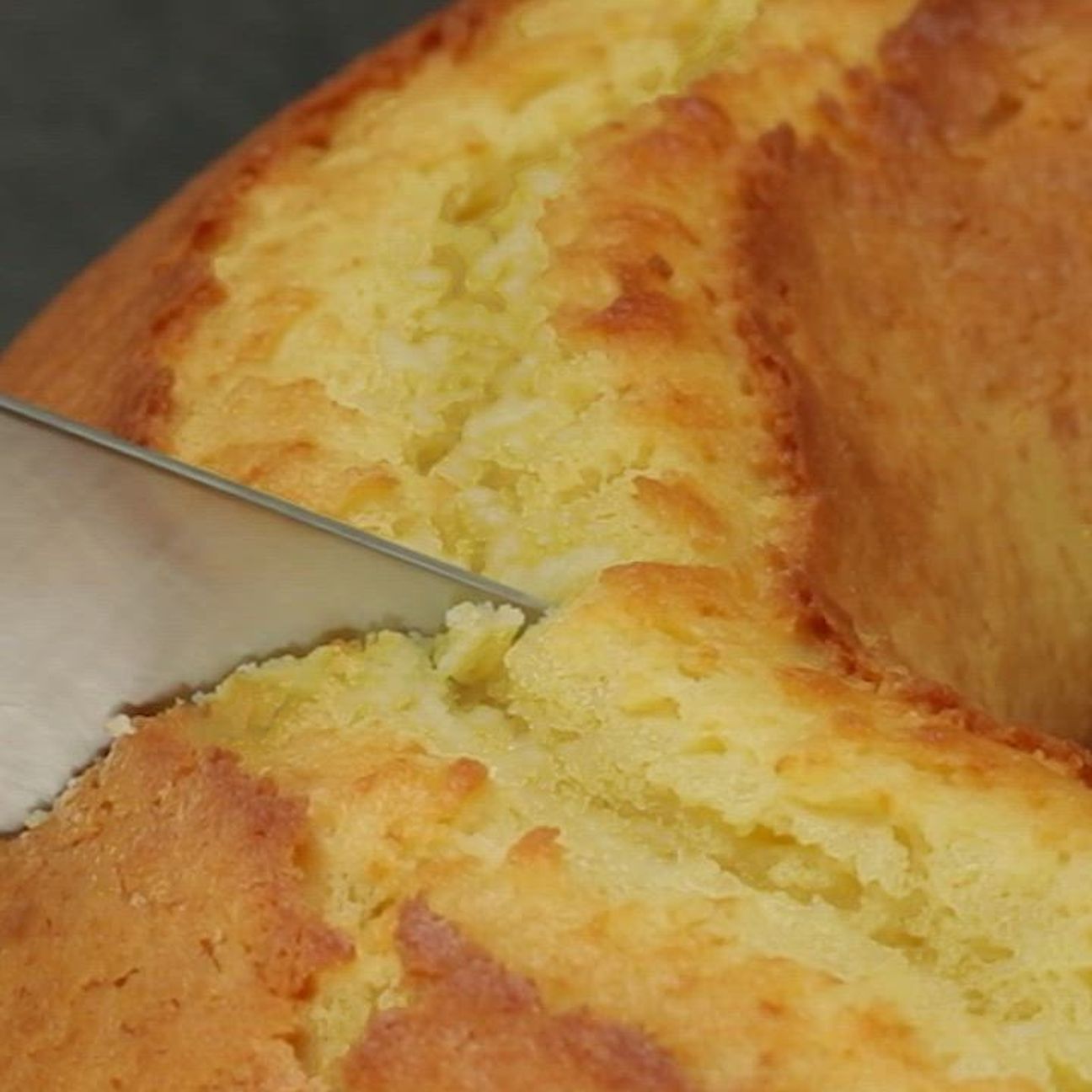 Ciambellone sofficissimo al limone