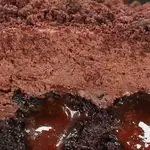 Ricetta Torta Sorpresina al cioccolato e caramello