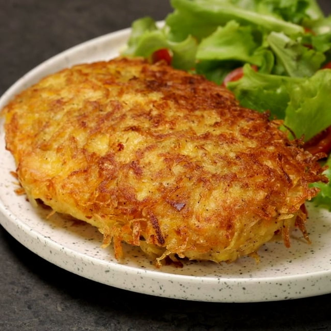 Pollo in crosta di patate con cuore di mozzarella