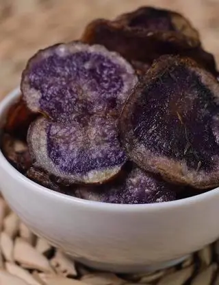 Ricetta Chips di patate viola di altacucina