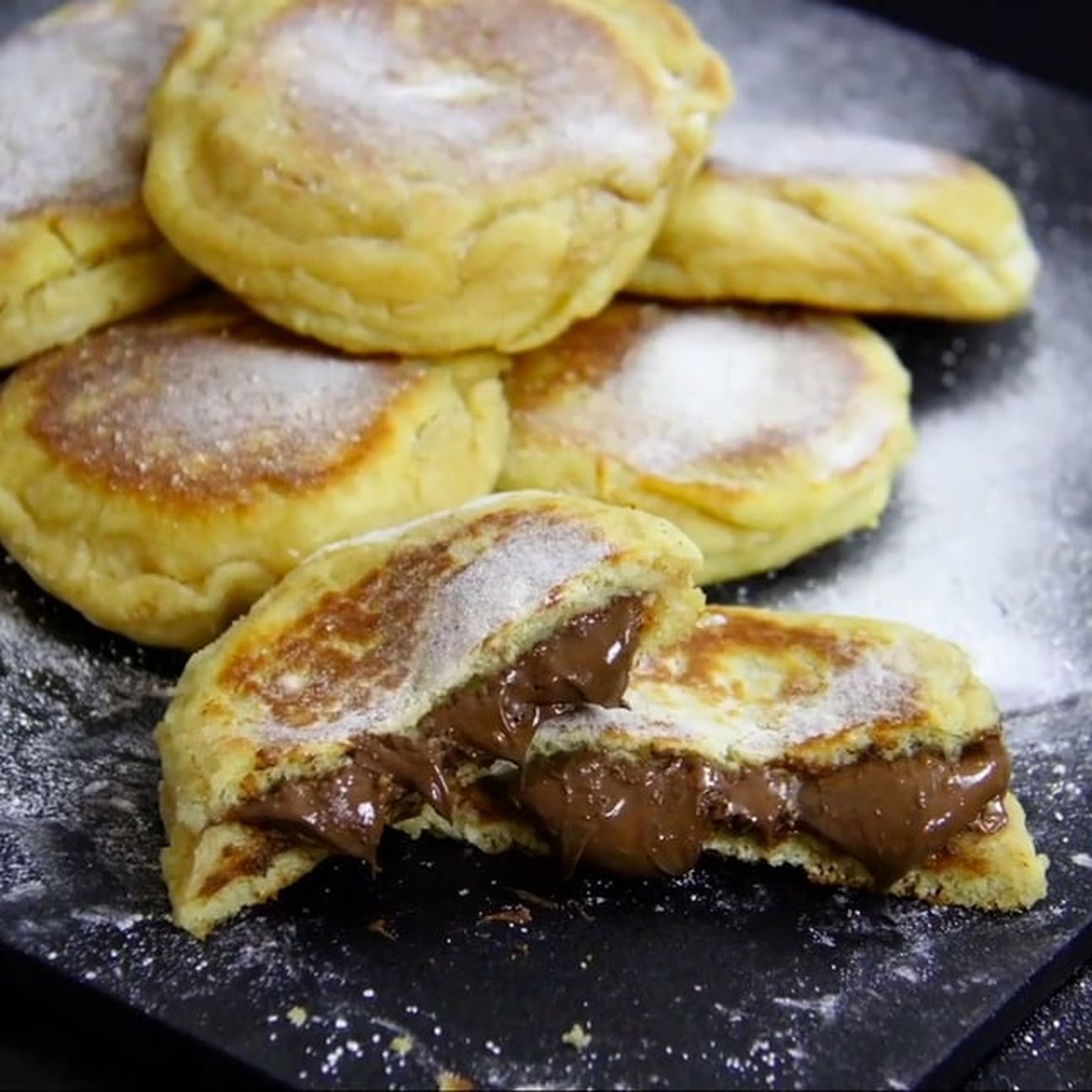 Focaccette morbide strapiene di Nutella