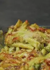 Ricetta Casarecce al forno con besciamella agli asparagi, salsiccia e noci