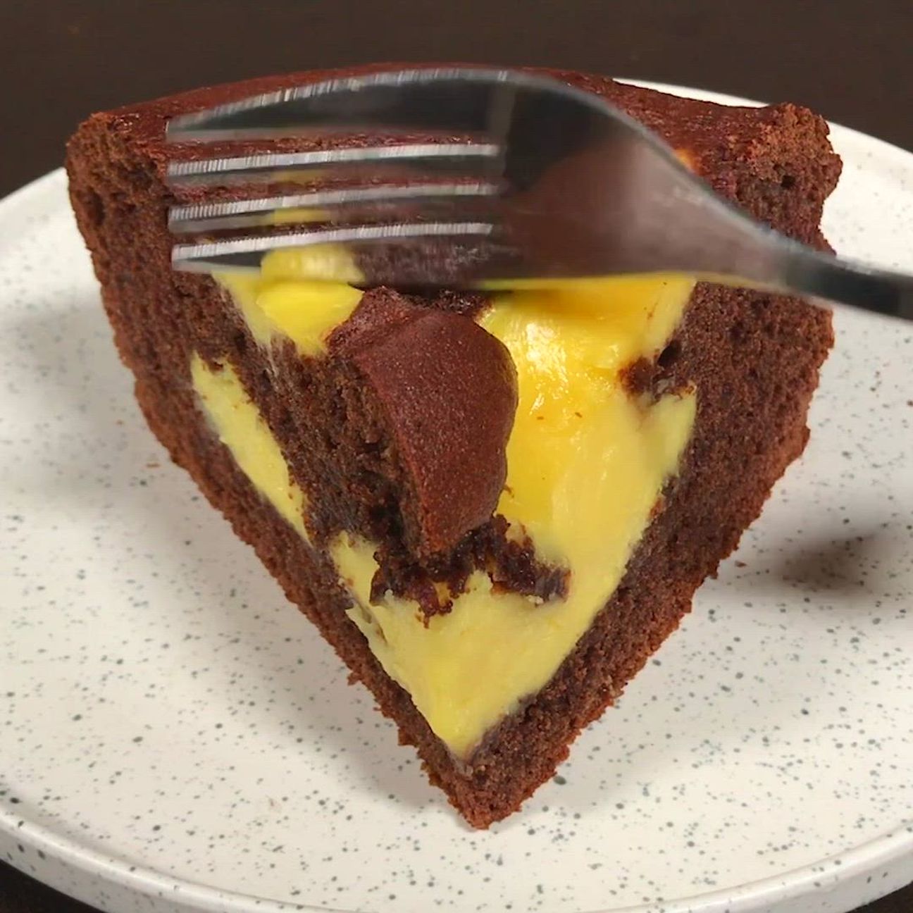 Torta Nua con crema pasticcera