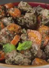 Ricetta Insalata di polpo e carote croccanti al pesto di menta e noci