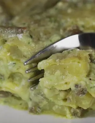 Ricetta Lasagne al pesto e stracchino con patate e fagiolini di altacucina