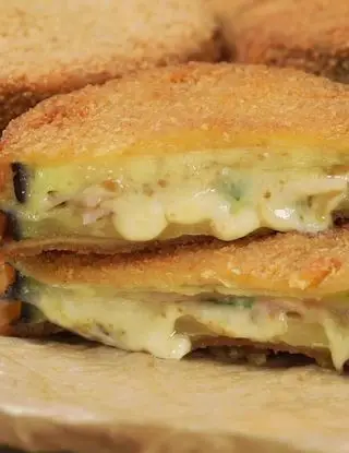 Ricetta Medaglioni di melanzane con prosciutto e formaggio di altacucina