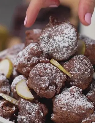 Ricetta Nuvolette al cioccolato e pere di altacucina