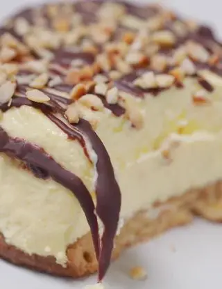 Ricetta Cheesecake cotta al cioccolato e nocciole di altacucina