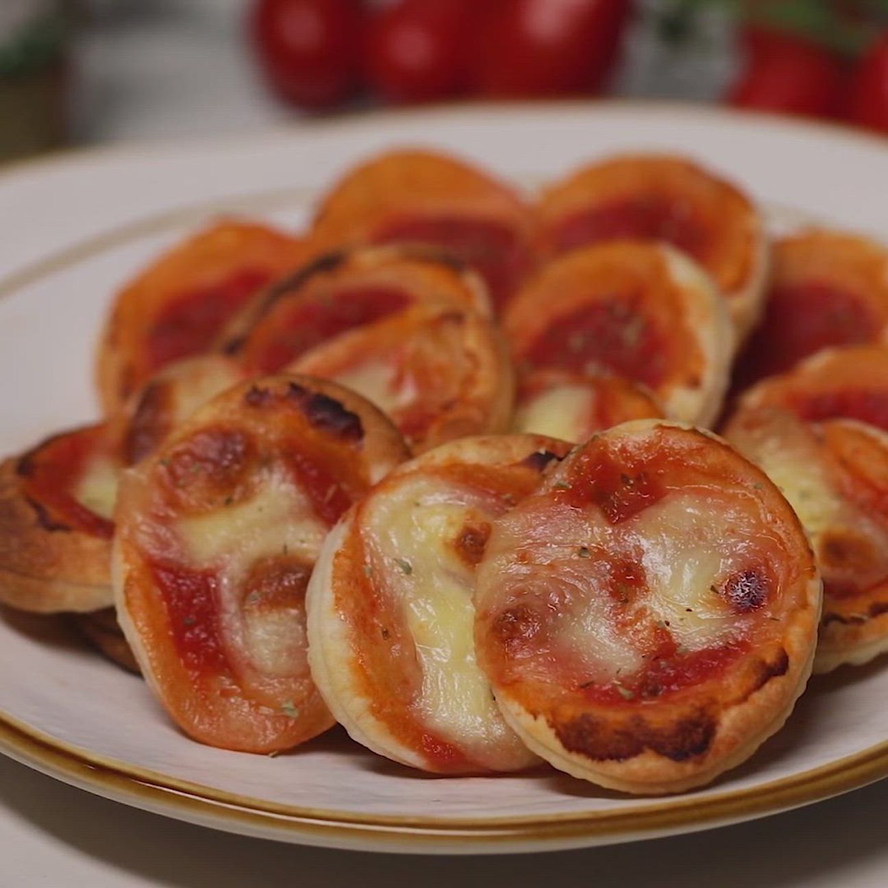 Pizzette di sfoglia in 10 minuti