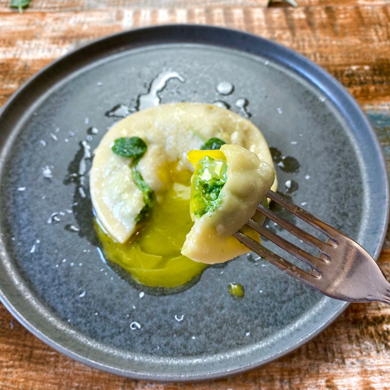 Raviolone al tuorlo con ricotta e spinaci