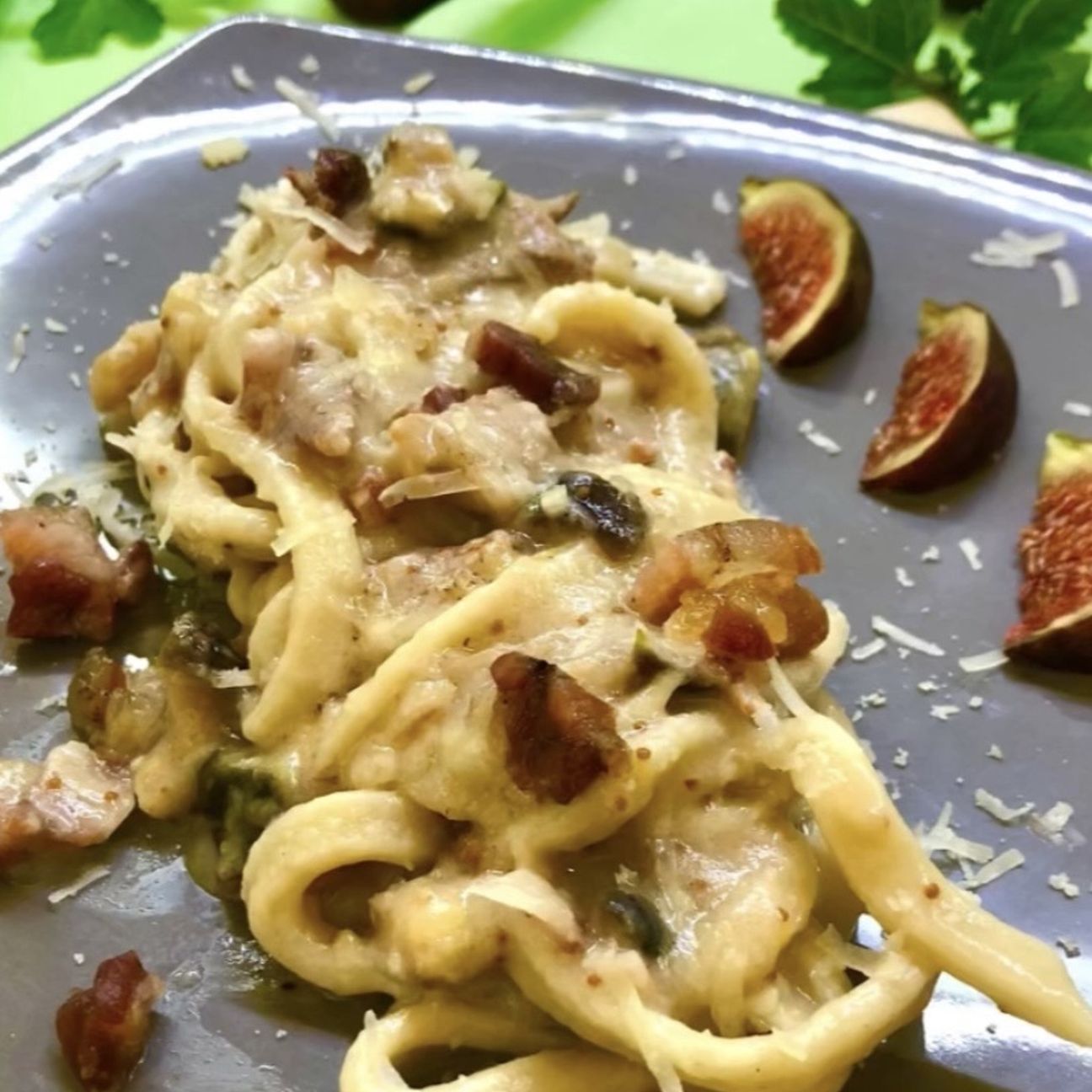 Scialatielli con fichi pacetta e pecorino