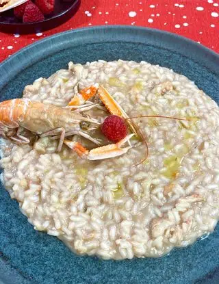 Ricetta Risotto al champagne con scampi e lamponi di _animaincucina_