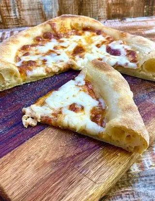 Ricetta Pizza leggera con lievitazione mista di _animaincucina_