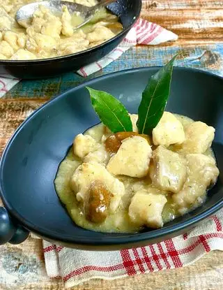 Ricetta Come fare cremosi i bocconcini do pollo ai funghi di _animaincucina_