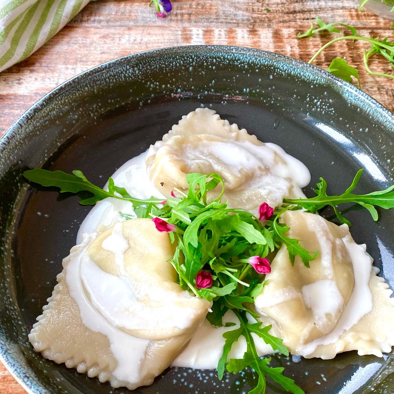 Ravioli giganti taleggio e rucola