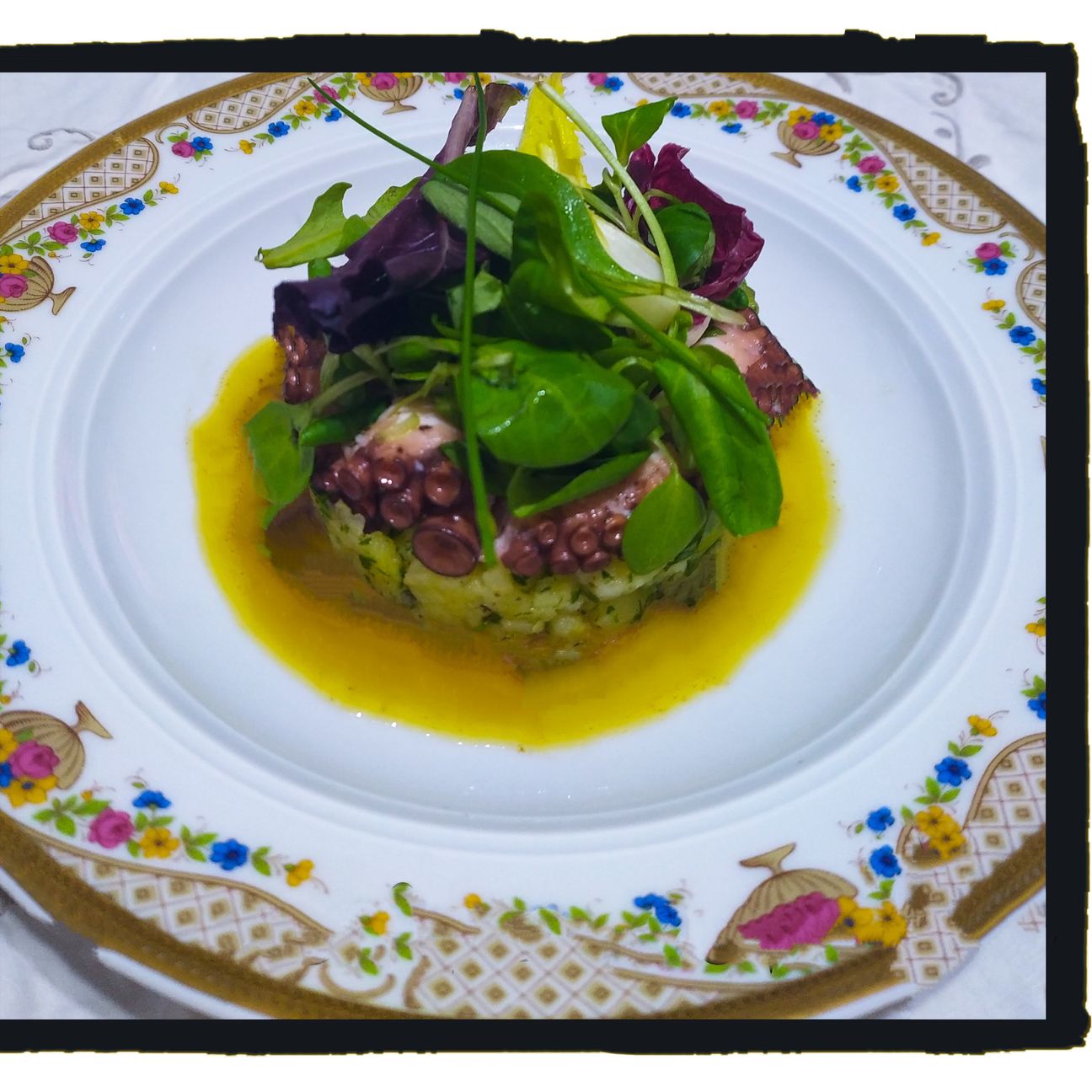 Tortino di Polpo e Patate con Pesto di Olive