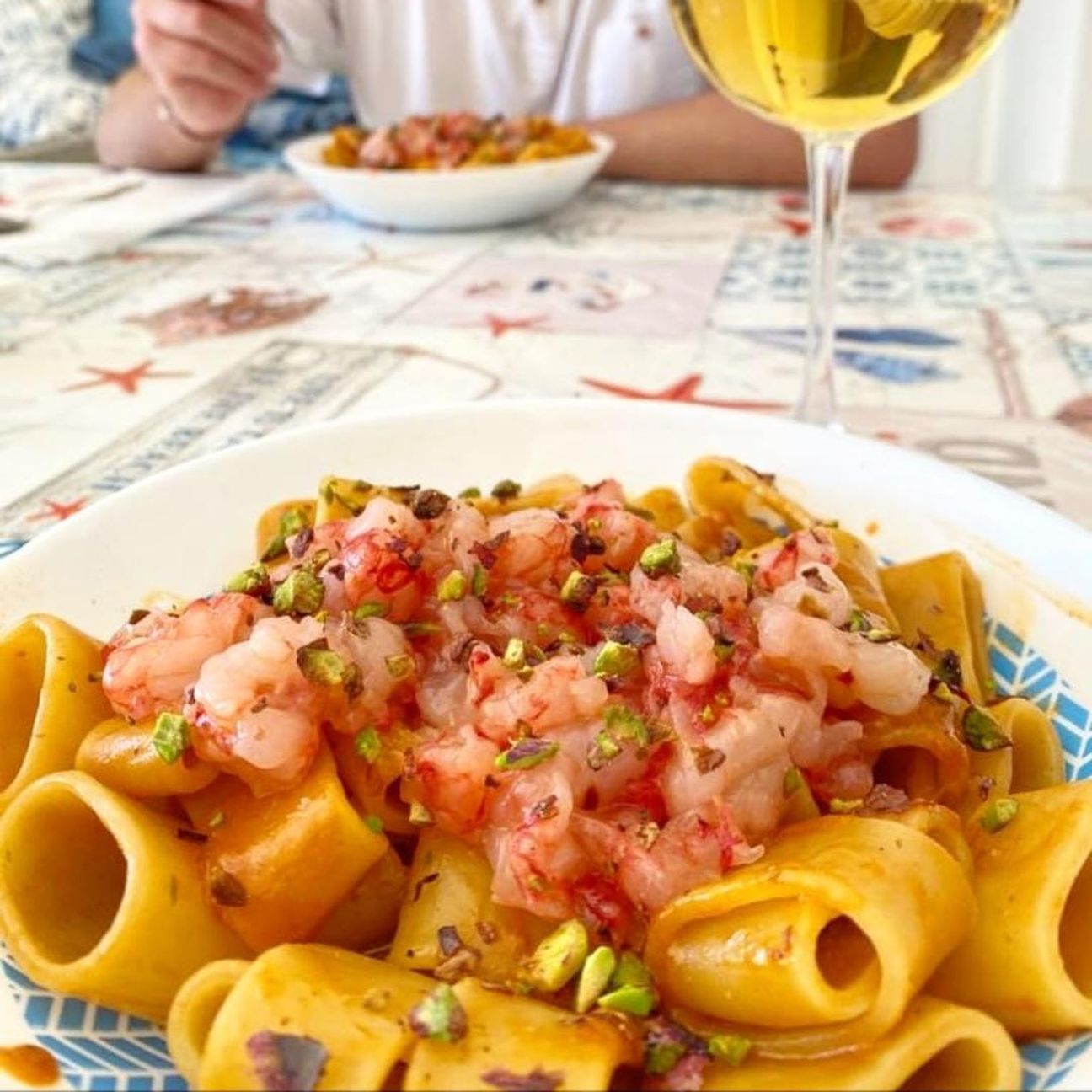 Calamarata al gamberone rosso e pistacchi