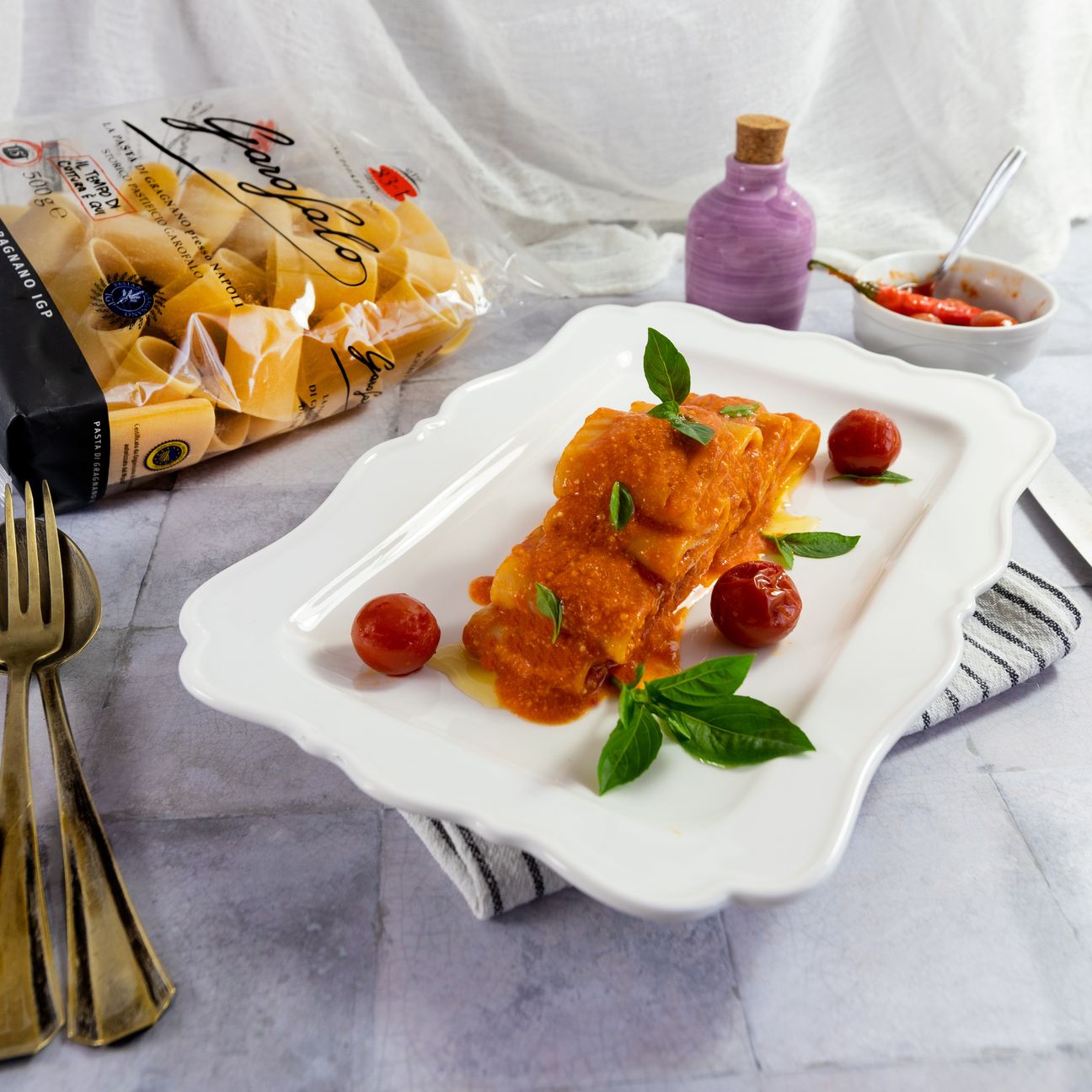 Paccheri o schiaffoni alla Vittorio