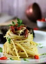 Ricetta Spaghetti con ricci di mare 