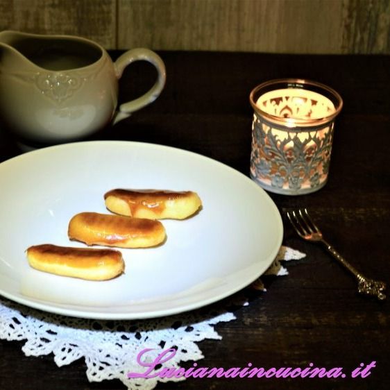Eclairs con caramello