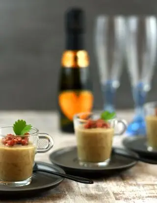 Ricetta Crema di patate e lenticchie con crumble di cotechino di lucianaincucina