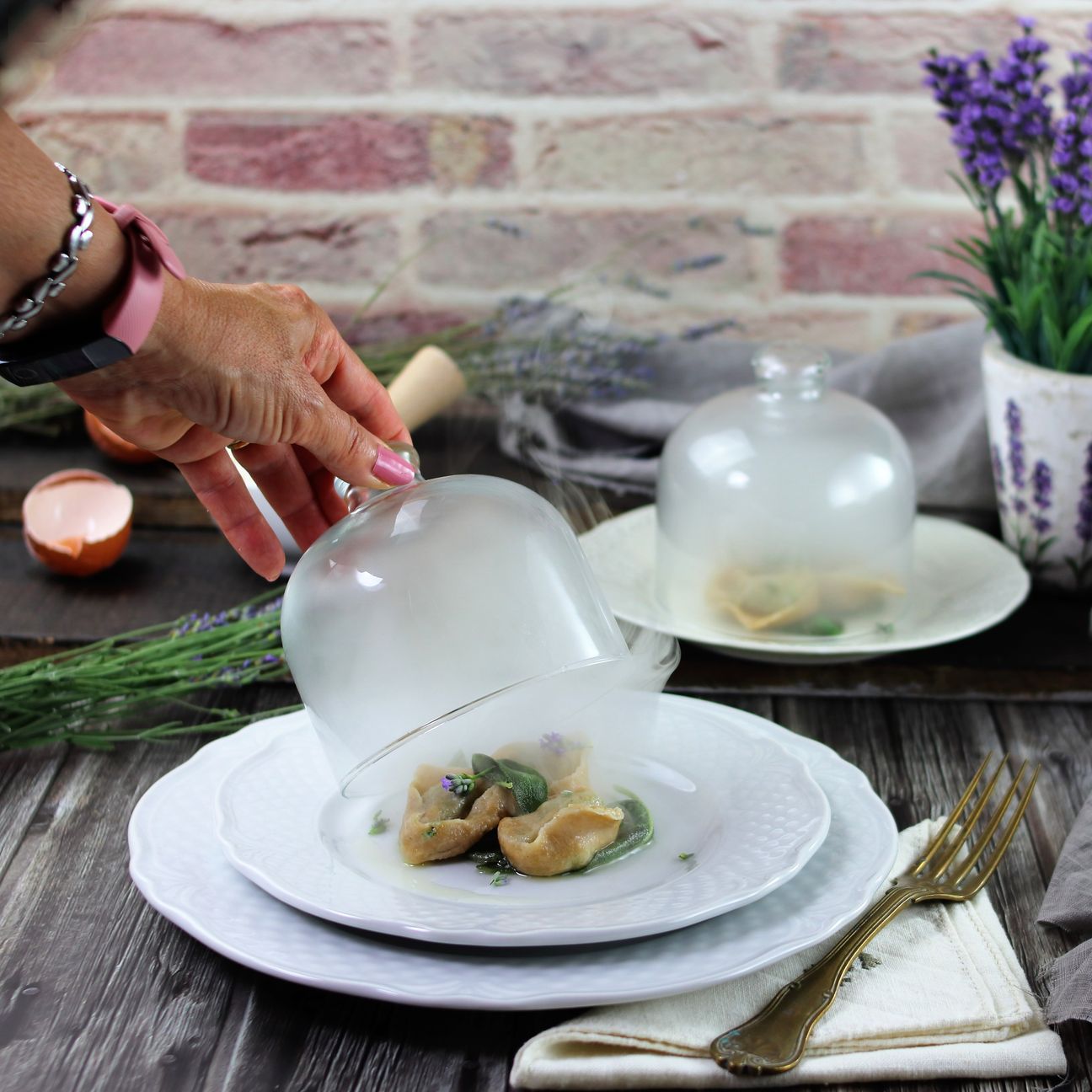 Ravioli alle ortiche e lavanda