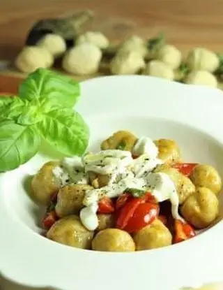 Ricetta Gnocchi di melanzana, pomodorini e burrata di lucianaincucina