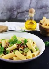 Ricetta Pasta fave e pecorino