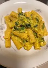 Ricetta Pasta zucchine, zafferano e ricotta