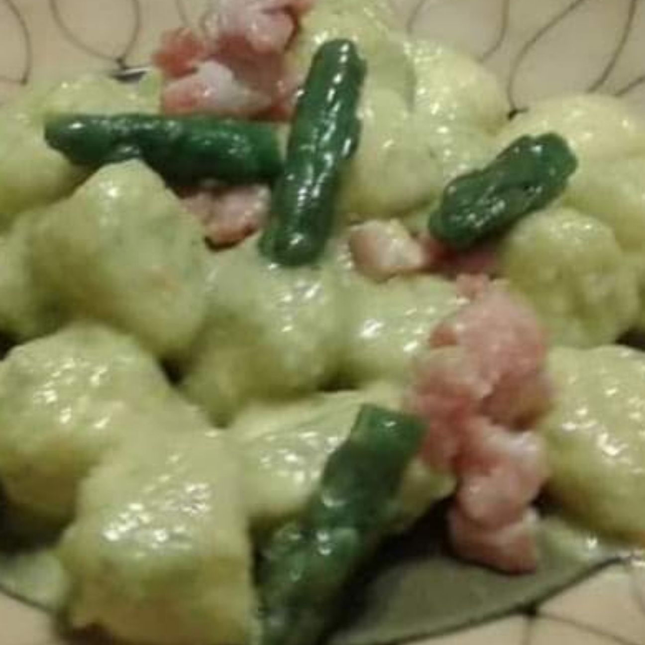Gnocchi ripieni al pesto