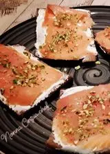 Ricetta Tartelle ai cereali con salmone