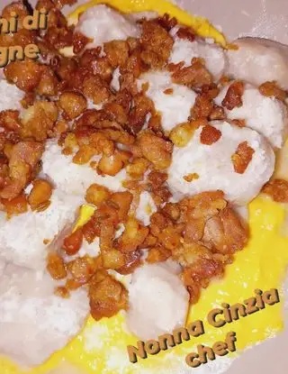 Ricetta Gnocchi dicastagna con crema di zucca al timo e salsiccia croccante di @nonnacinziachef