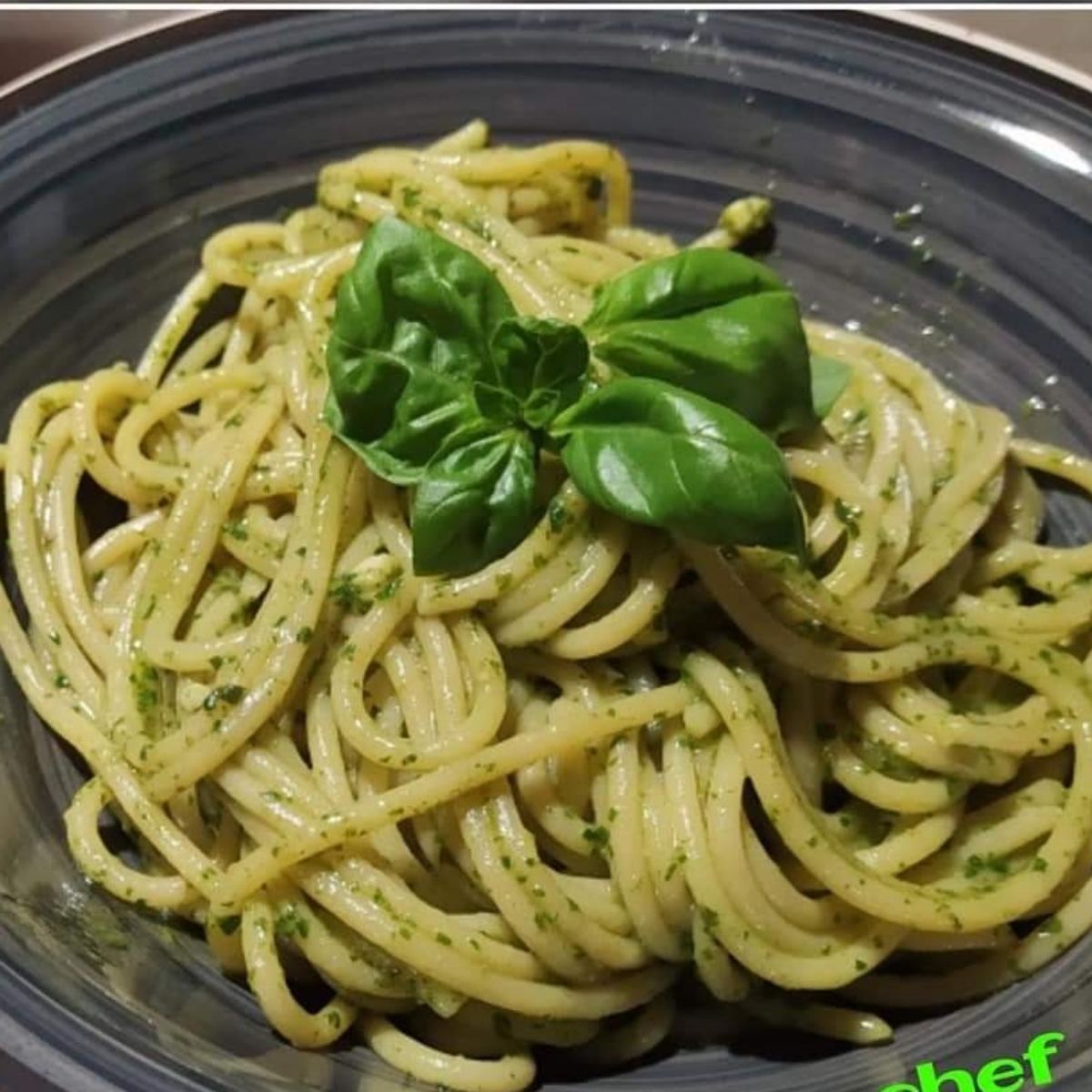 Spaghetti al pesto