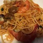 Ricetta Spaghetti con vongole e gamberoni