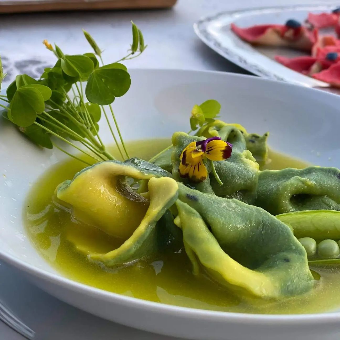 Pasta fresca tortelli allo zafferano
