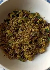 Ricetta Quinoa con ceci neri e zucchine al curry