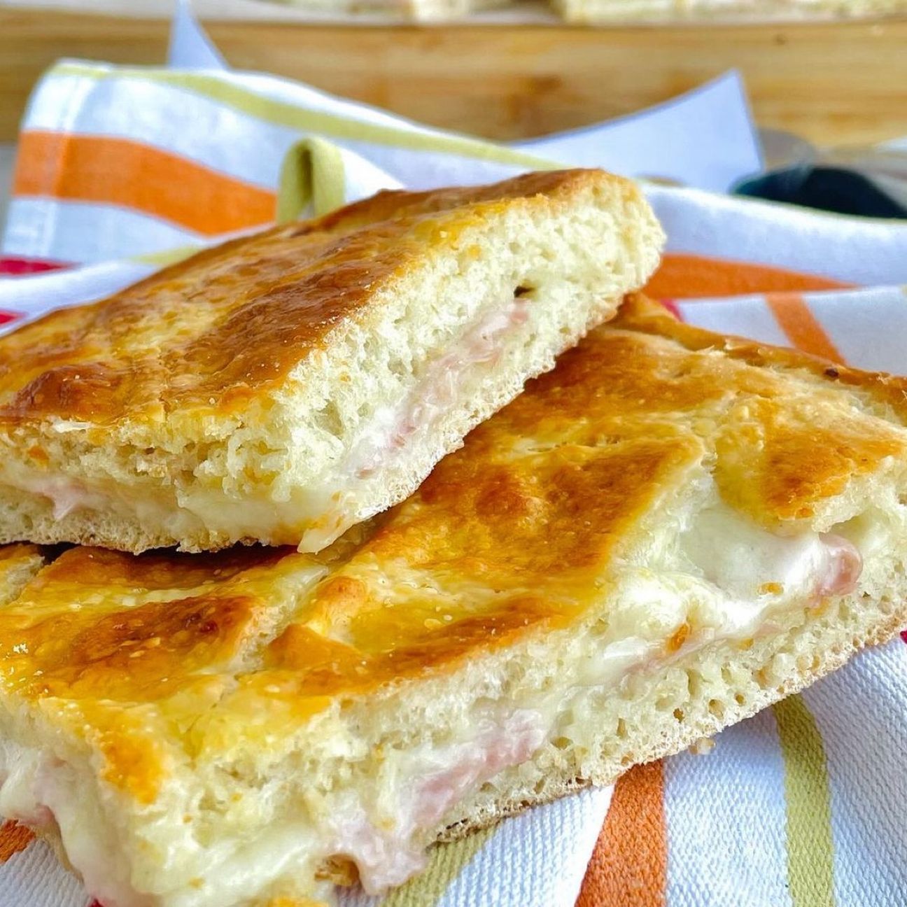 Focaccia ripiena