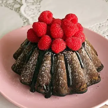 Ricetta Bundt Cake al cioccolato e lamponi