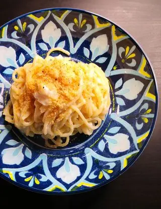 Ricetta Spaghetti con crema di cavolfiore, pecorino e pangrattato croccante di incucinacondadina