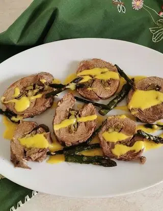 Ricetta Rolle di vitello farcito con asparagi e zabaione salato di crienrycooking