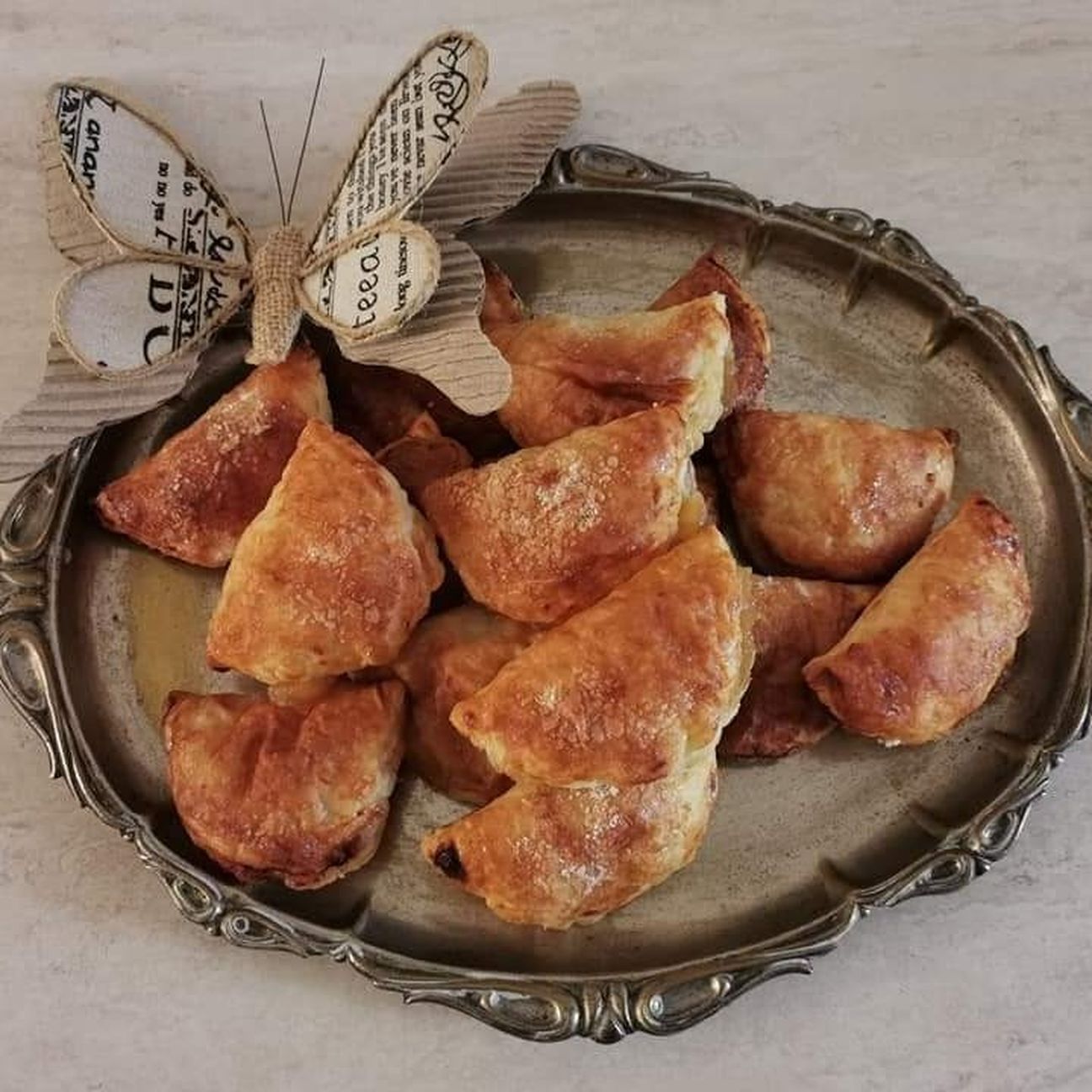 Fagottini di sfoglia alle mele